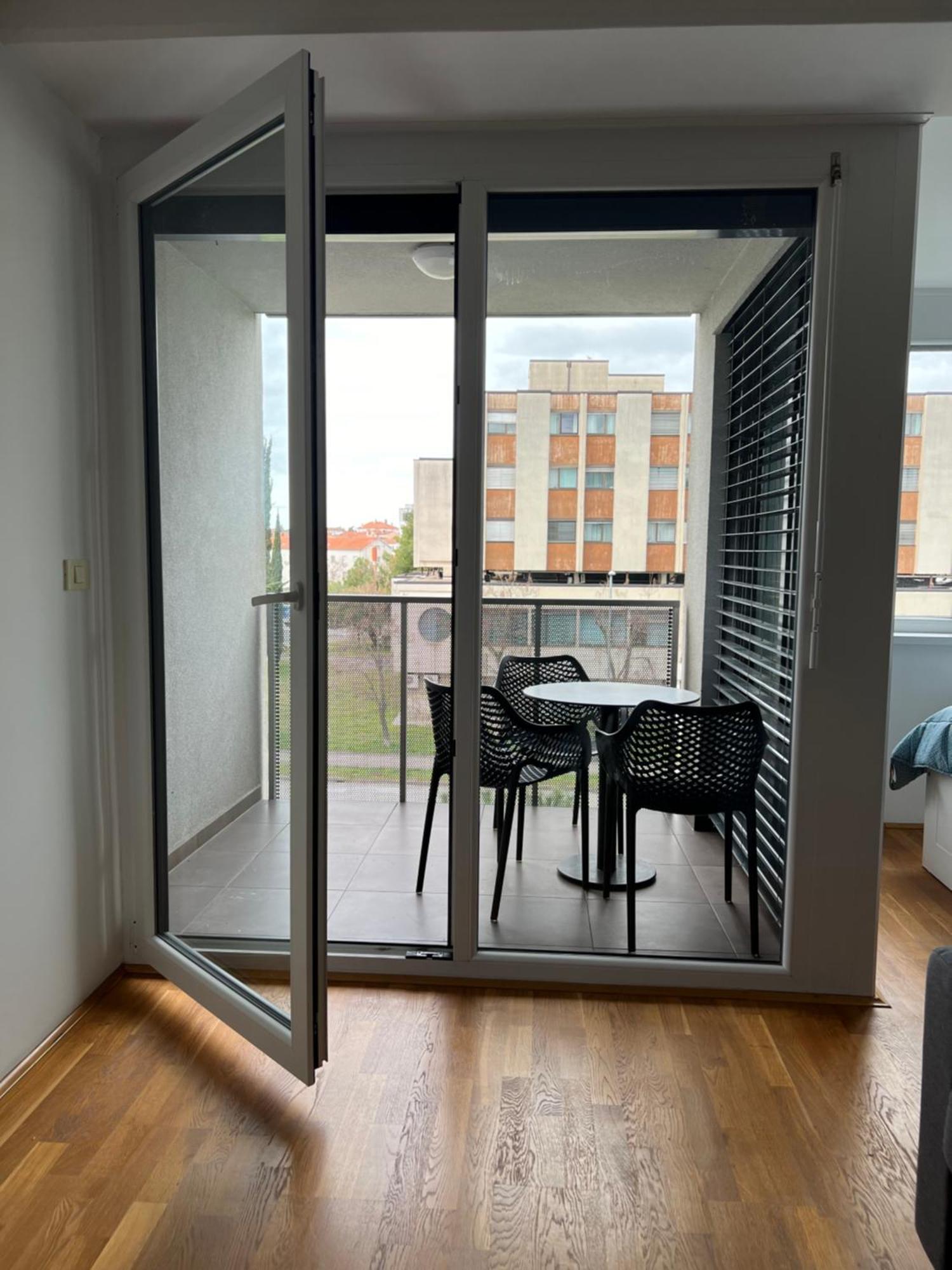 Apartma Comfort Koper Apartman Kültér fotó