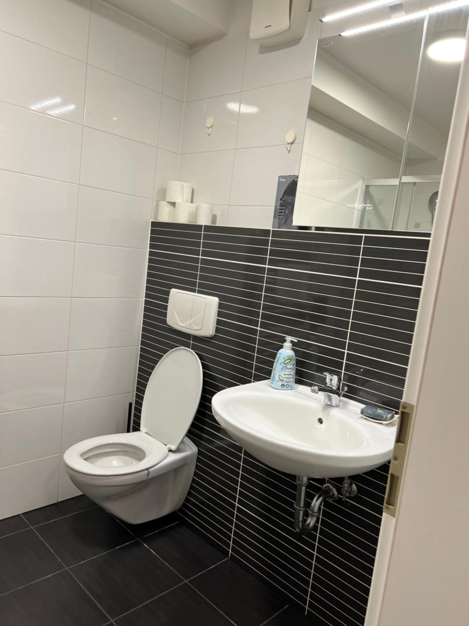 Apartma Comfort Koper Apartman Kültér fotó